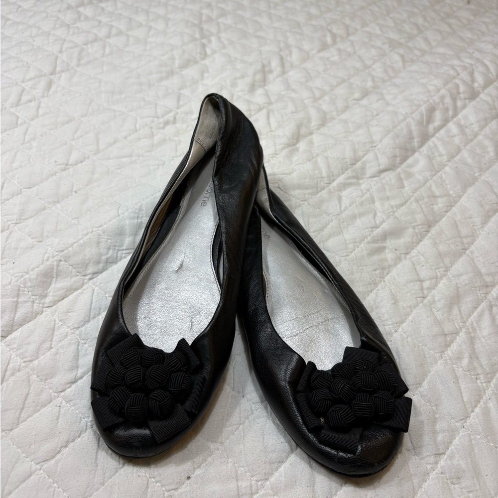 Liz Claiborne Black Loafers with Floral Design